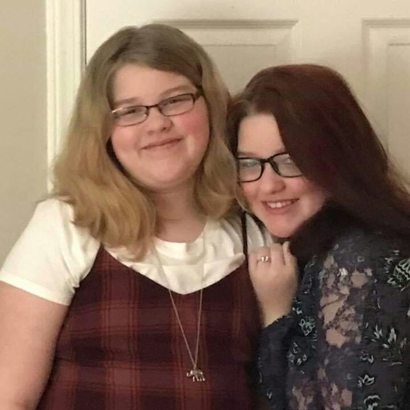 Meet your Posher, Becky - Picture 1 of 1